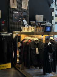 Boutique vetement rock sale